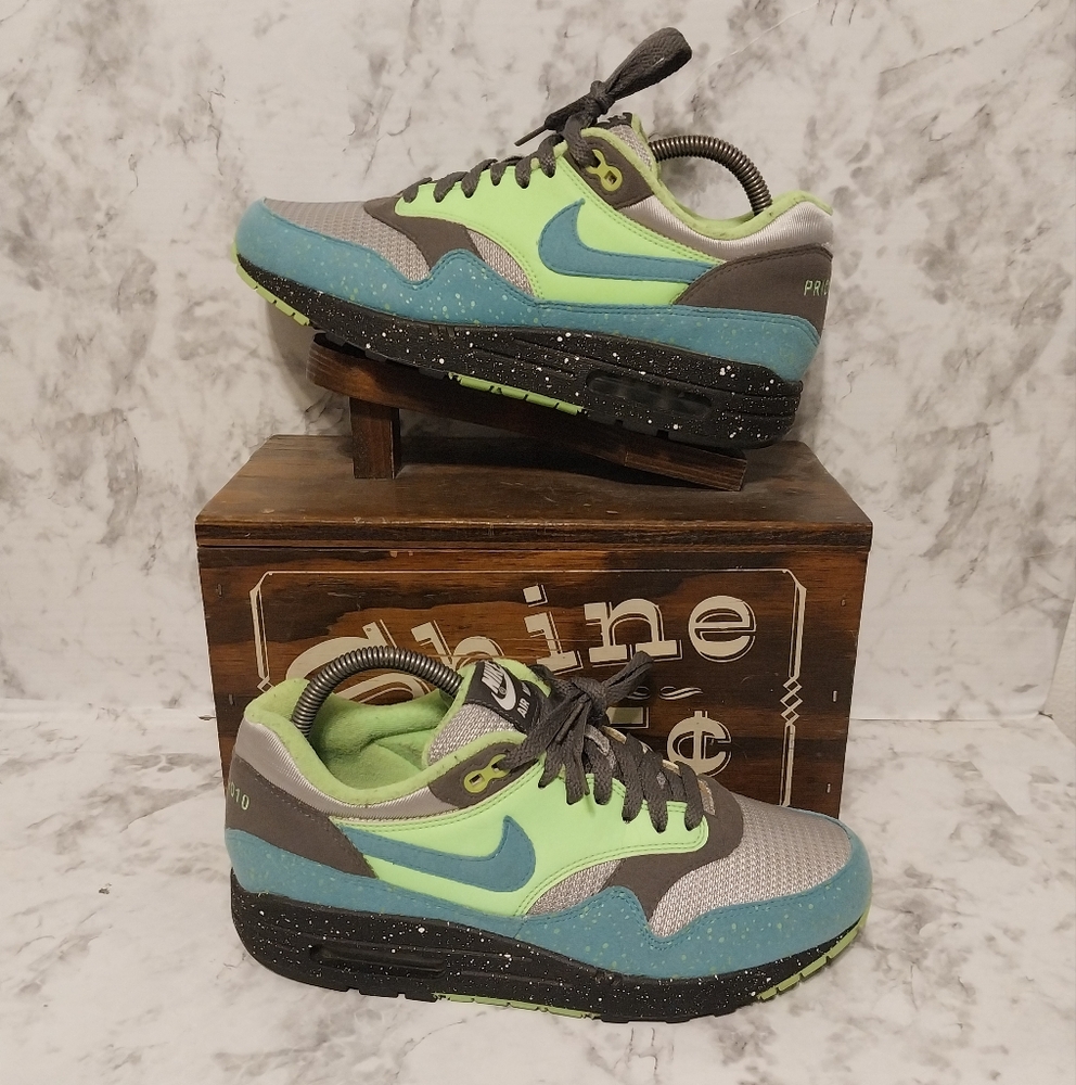 Pre-owned 2010 nike ID air max 90 "pride"